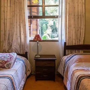 Apto Inteiro Com 3 Quartos Apartamento